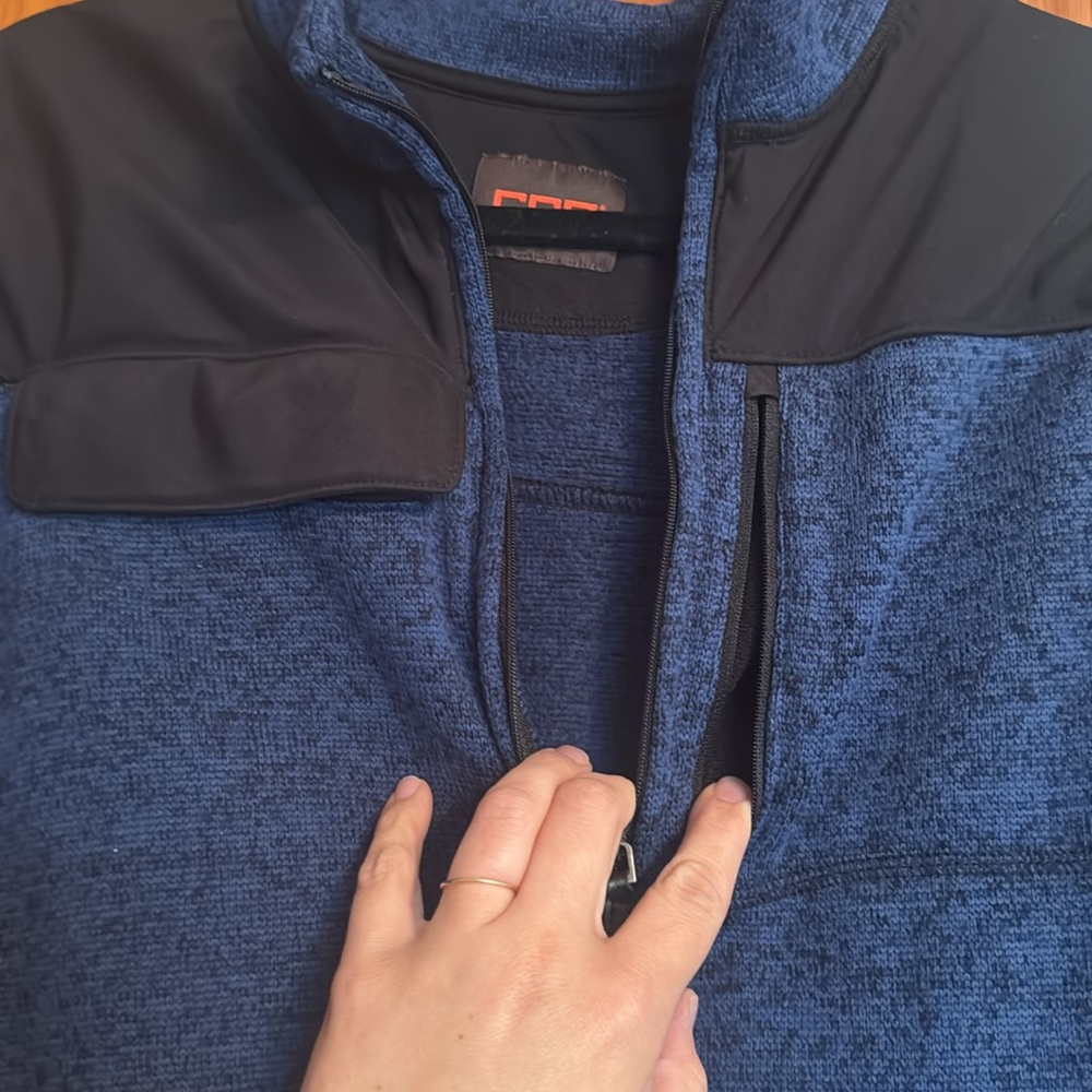CQR Pullover - Picture 2 of 5